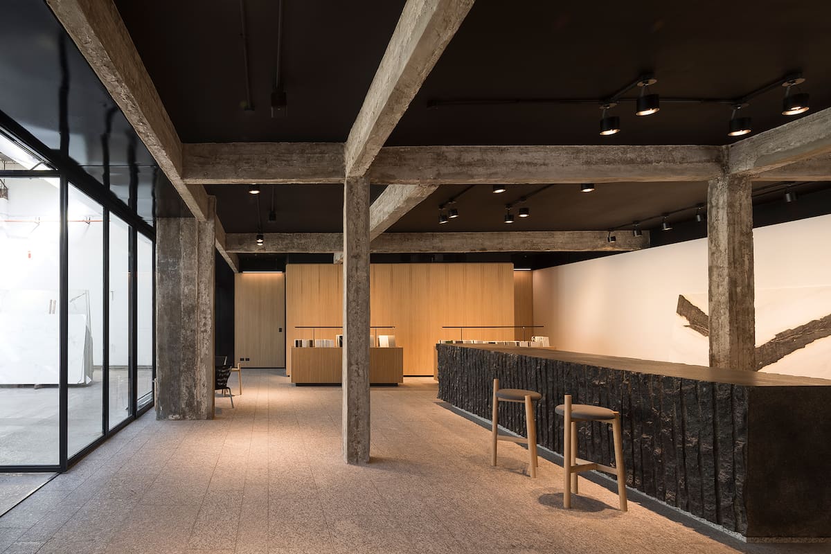 De acuerdo al estudio que desarrolló el proyecto, la propuesta del showroom es exponer productos como si se tratara de un museo.