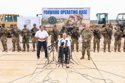 De acuerdo con Abbott, Texas alberga a más veteranos que cualquier otro estado