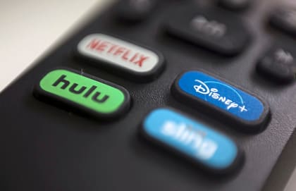 De acuerdo con datos de Ibope Kantar Media de 2025, el 21% de los argentinos cuenta con una suscripción a una plataforma, el 12% tiene dos suscripciones, el 8% tres y el 6% alcanza las cuatro