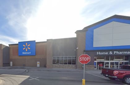 De acuerdo con el demandante, los hechos ocurrieron en el 2021, en una tienda Walmart de Omaha, Nebraska