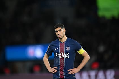 De acuerdo con la denuncia, el jugador habría violado a la denunciante en su departamento de París