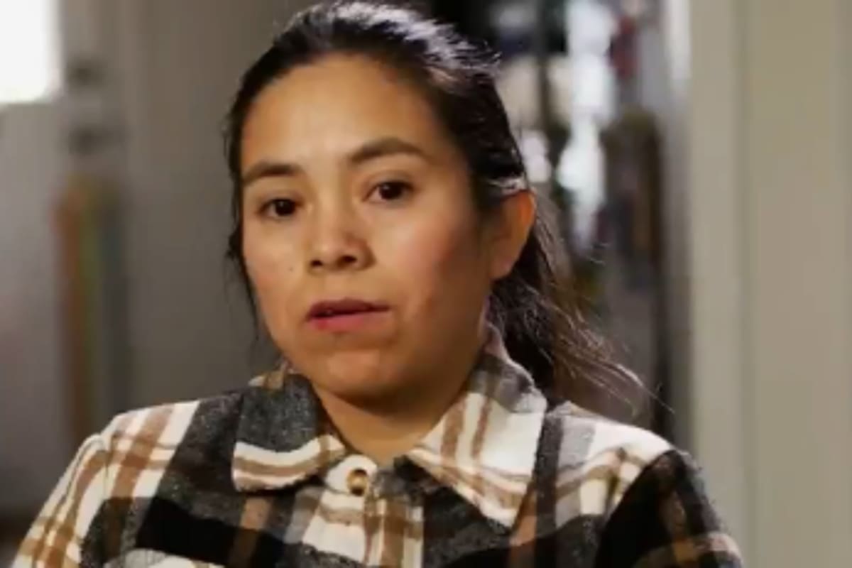 De acuerdo con NBC5, la mujer fue arrestada por agentes del ICE en junio de 2025