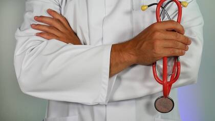 De aprobarse esta iniciativa, los trabajadores de los hospitales se verán obligados a informar a las autoridades la situación migratoria de sus pacientes
