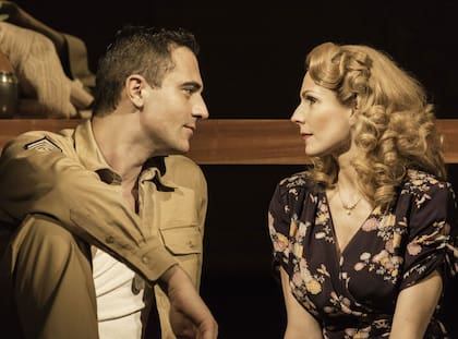 De aquí a la eternidad, un clásico del cine que se adaptó increíblemente bien al teatro y puede llegar al sillón de casa vía Teatrix