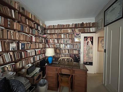 De Barrio Norte a Victoria: la biblioteca de Juan José Sebreli será de consulta pública en 2026 en la Universidad de San Andrés