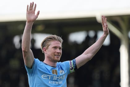 De Bruyne ficha con el campeón italiano Napoli tras diez temporadas en Man City