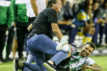 De buen humor: Falcioni se tomó con una sonrisa la embestida de Bertolo