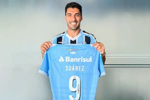 De Celeste a celeste: Luis Suárez, símbolo de Uruguay jugará con una casaca que en parte lleva su color del alma