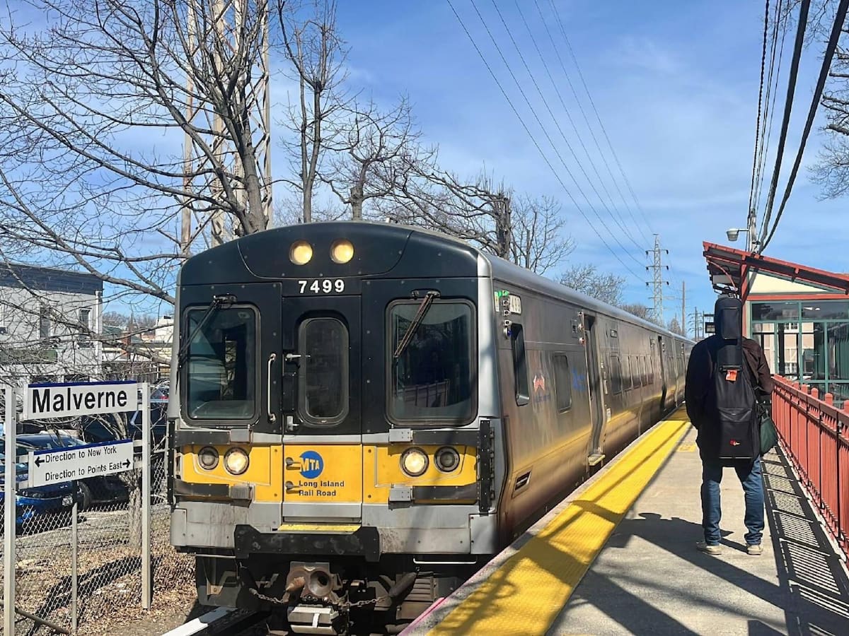 Nueva York al borde de la huelga: el reclamo de los trabajadores del ferrocarril contra Hochul y la MTA - LA NACION