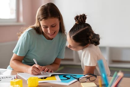 De docentes a profesionales de la salud, la ciudad de Nueva York ofrece 20.000 puestos de trabajo vacantes