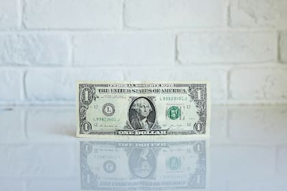 De dólar a peso mexicano: a cuánto cotiza la moneda