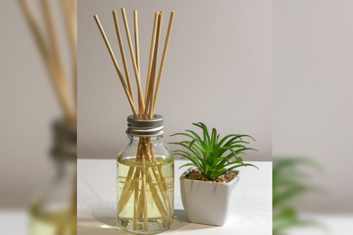 De forma rápida y sencilla se puede hacer un ambientador para el baño (Foto Pexels)