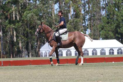 De hecho, en una de las primeras salidas post pandemia, los varones de la familia presenciaron la 5ta fecha del 127º Campeonato Argentino Abierto de Polo
