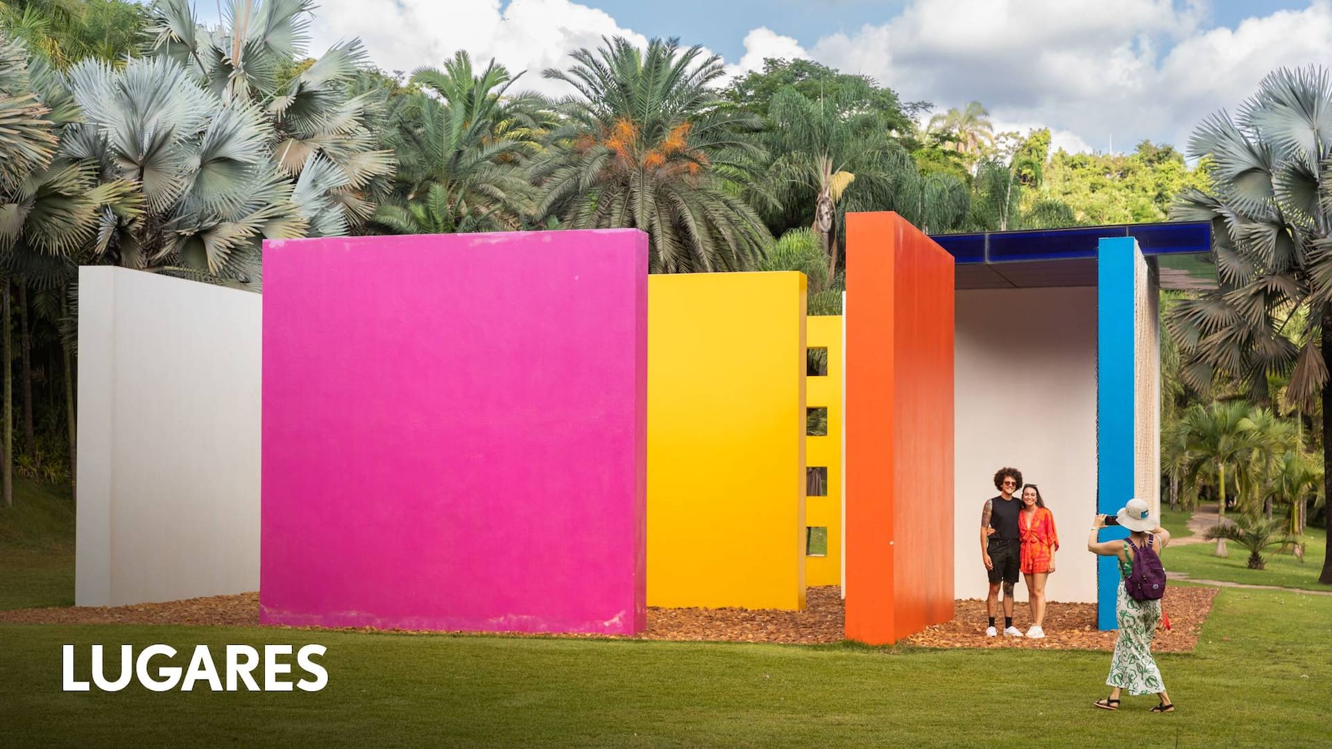El Magic Square de Hélio Oiticica convoca visitantes del mundo entero.