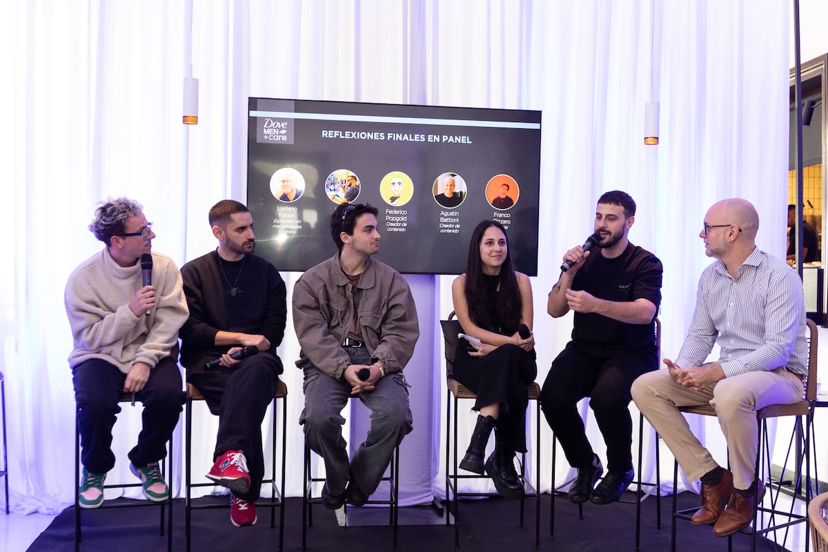 De izquierda a derecha: Agustín Battioni, Federico Popgold, Franco Rizzaro, Rosario Gil, Diego Leuco y Luciano Fabbri.