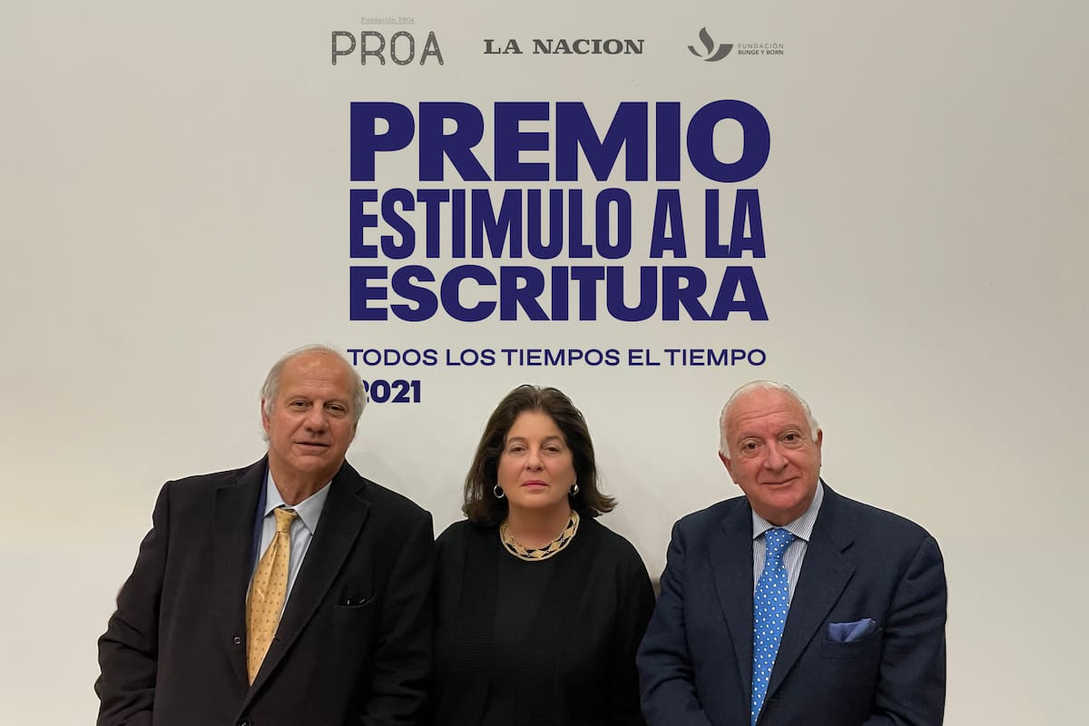 De izquierda a derecha: Gerardo della Paolera, Adriana Rosenberg, Norberto Frigerio.