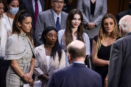 De izquierda a derecha, las gimnastas Aly Raisman, Simone Biles, McKayla Maroney y Maggie Nichols.