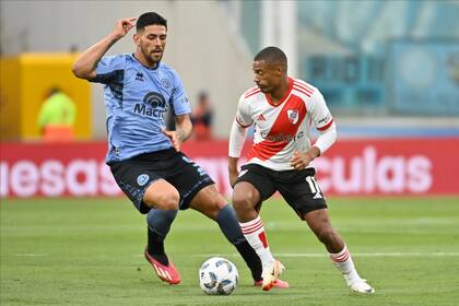De la Cruz, durante la victoria de River ante Belgrano, en Córdoba, el último domingo