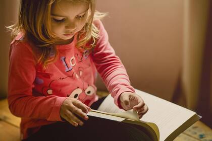 De la mano de grandes autores, invitemos a los chicos y las chicas a descubrir la magia de la poesía