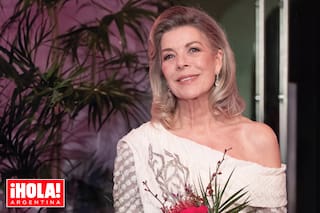 Anfitriona de una noche tropical: las mejores fotos, los looks, la buena onda con su cuñada y una llamativa ausencia