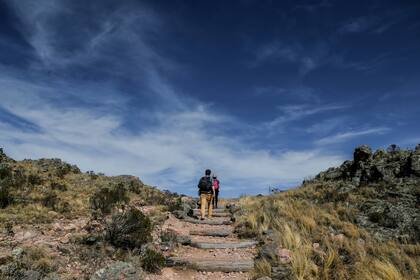 De las Altas Cumbres a la par de los cóndores a un recorrido por Traslasierra, el circuito de Calamuchita y el Camino Real, itinerarios que mechan naturaleza, historia y pueblitos con mucha onda