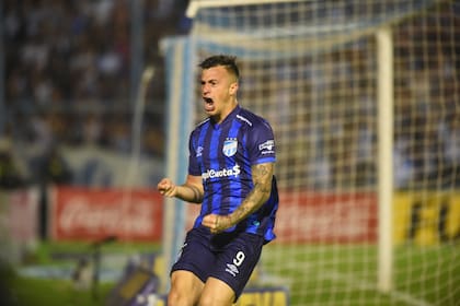 De local, Atlético Tucumán intentará volver a ganar para no perderle pisada al líder, Boca