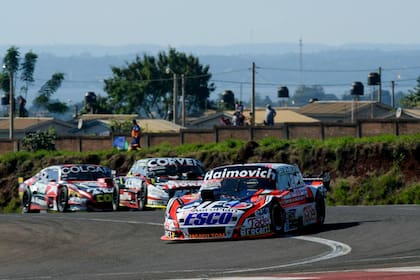 De los 51 autos que comenzaron la final en Posadas, 22 no cruzaron la meta
