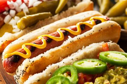 De los sabores preferidos de la infancia, las salchichas se reinventan con propuestas gourmet en panchos y picadas, con versiones alemanas y orientales. ¡Nota apta para mayores!