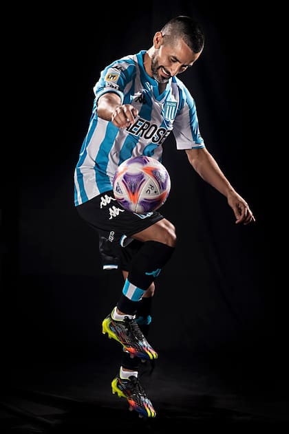 De Maxi Moralez se espera que aporte su habilidad con la pelota para lograr una conquista que Racing merodeó en 2022 pero no consiguió.