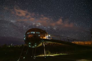 Cómo es y cuánto cuesta dormir en uno de los hospedajes más excéntricos en plena Patagonia