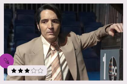 De noche con el diablo: un ejercicio de estilo que entretiene y cumple con su cometido de asustar