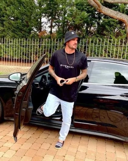 De Paul en Madrid con su BMW Serie 2.