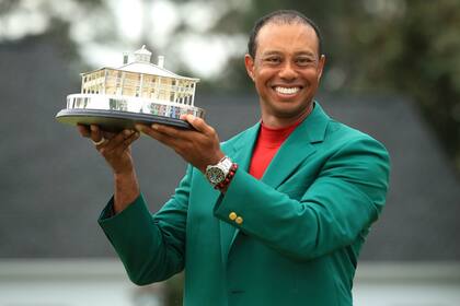 De regreso: Tiger Woods, quíntuple campeón del Masters