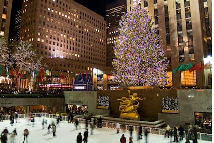 De Río a Londres, pasando por Nueva York y la Plaza Roja, los arbolitos navideños con más luces