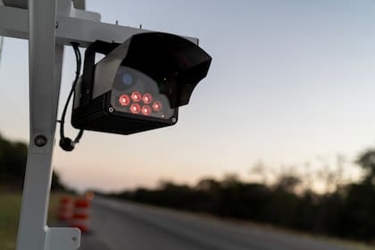 De Santis pidió mayores controles sobre estos sistemas de vigilancia. (AP Foto/David Goldman)