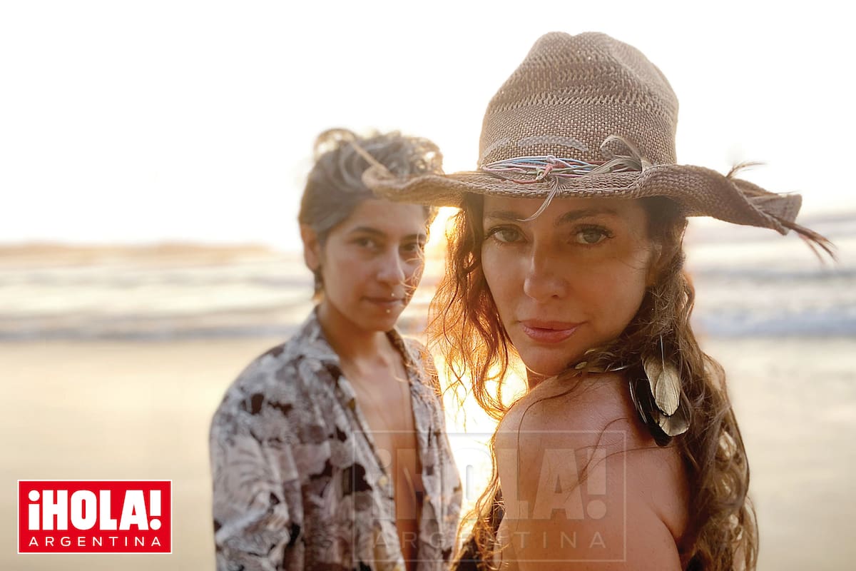 De vacaciones en México, su lugar en el mundo, posa junto a su novia y dice: “Hay que animarse a romper con los mandatos y a ser feliz como sea".