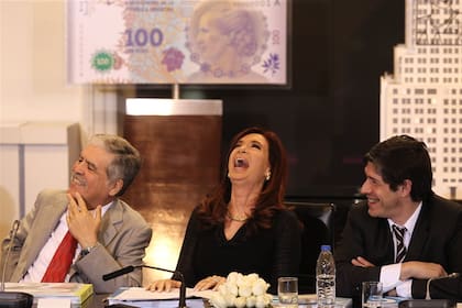 De Vido, Cristina Kirchner y Abal Medina, en un acto con intendentes