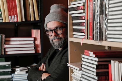 De visita en el país, Liniers presenta nuevo volumen de Macanudo y firmará ejemplares en la Feria del Libro