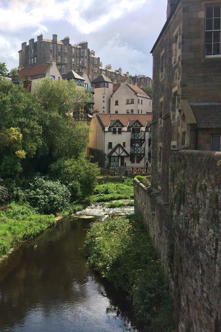 Dean Village conserva un encanto agreste que contrasta con el bullicio de la comercial Princes Street