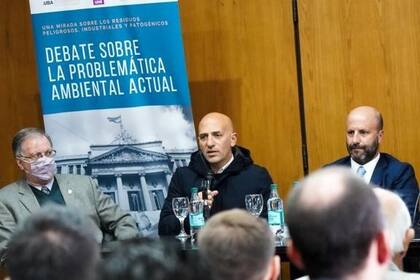 Debate por la problemática ambiental