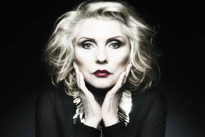 Debbie Harry, un ícono del pop y de la moda que saltó a la fama mundial después de "Call Me": una idea de Giorgio Moroder que se convirtió en hit