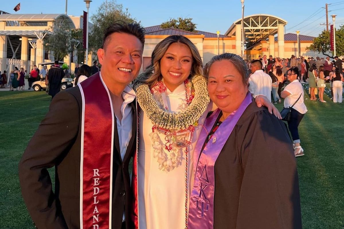 Debbie Ly agradeció el apoyo de sus padres de una manera muy emotiva