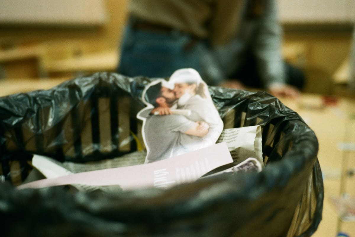 Debemos soltar a las personas que están en nuestras vidas, si continúan a nuestro lado, estamos frente a un milagro