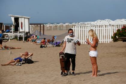 Hoy, los locales aprovecharon para disfrutar la playa