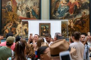 Francia rechaza un recurso y la Mona Lisa seguirá en el Louvre