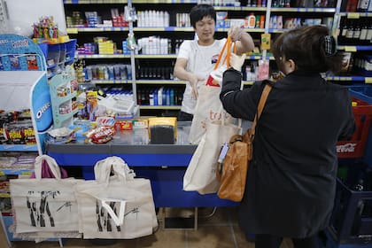 Declaran válida una norma que impide a los supermercados abrir los domingos