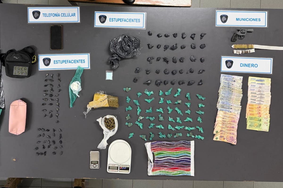Decomisaron drogas, armas y municiones