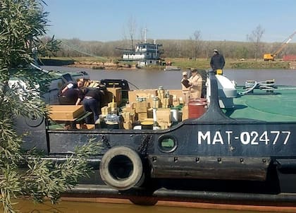 Decomisaron un contrabando de repuestos navales