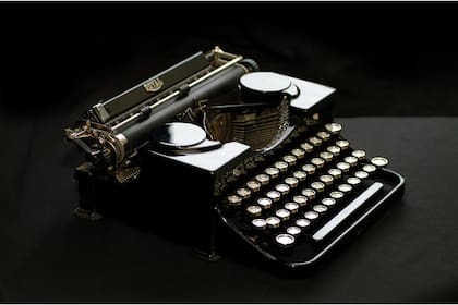 Dedicarse a las letras suponía una apuesta, y mamá detestaba perder