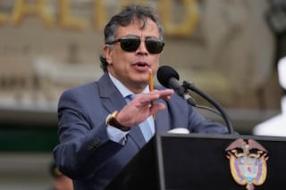 Defensa de Petro denunciará a congresista que pidió suspenderlo de la presidencia de Colombia